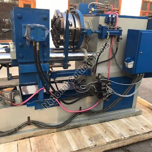 Automatic Pipe Threading Machine