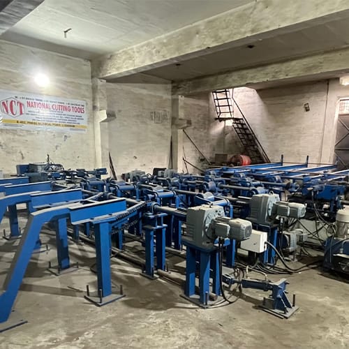 Fully Automatic Pipe Threading Machine